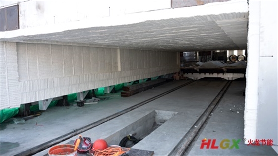 可变容退火炉保温